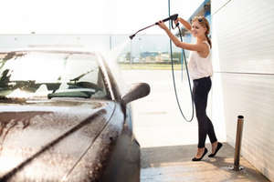 Как правильно мыть машину вручную?