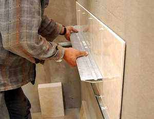 Технология выкладки плитки на стену