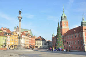 Центральная площадь в Варшавы