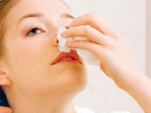 Как остановить кровь из носа при повышенном давлении thumbnail