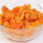 Какие полезные свойства у сушеных абрикосов?