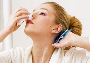 Как остановить кровь с носа от давления повышенного thumbnail