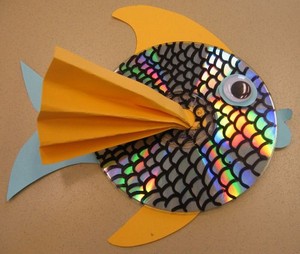 Золотая рыбка из дисков
