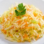 7 рецептов салатов на каждый день и на праздничный стол