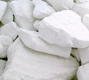 Куски белой глины