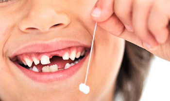 сколько молочных зубов у детей