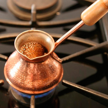 Как правильно сварить кофе в турке на газовой плите пошагово домашних условиях рецепт с фото