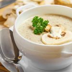 Грибной суп из шампиньонов – легко и просто! Рецепты грибного супа из шампиньонов с курицей, гречневой крупой, вермишелью и сыром
