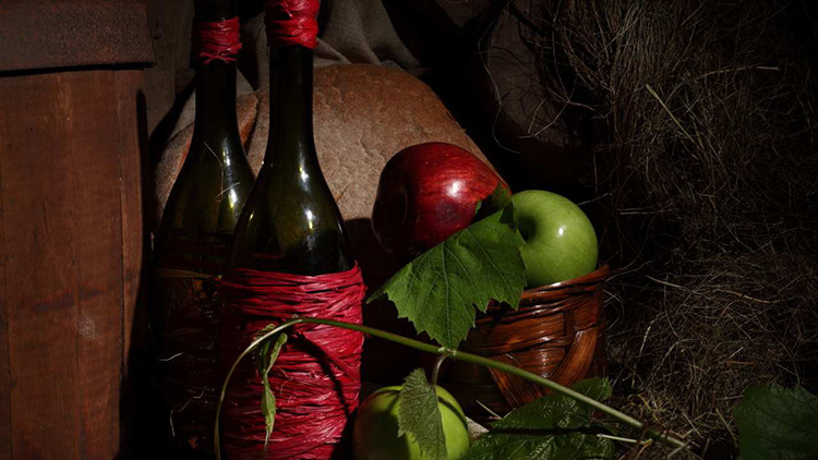 Вино из яблок в домашних условиях: как правильно готовить и хранить