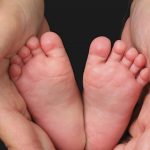 Вальгусная деформация стопы у детей — причины и способы лечения