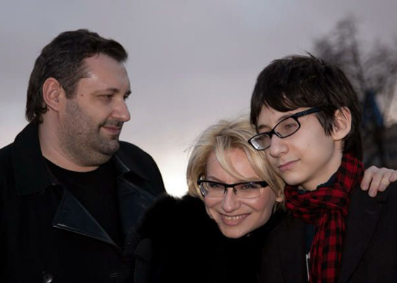 Эвелина Хромченко с мужем и сыном фото