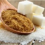 Скрабы с морской солью: как правильно наносить состав. Солевые скрабы для тела с маслом, медом, лимоном, сахарным песком