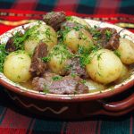 Картошка в горшочках с мясом — лучшие рецепты. Как правильно и вкусно приготовить картошку с мясом в горшочках.