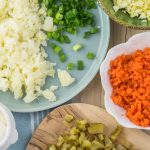 Салат из моркови и яиц – сочетание вкуса и пользы. Лучшие рецепты салатов из моркови и яиц: простых, оригинальных и слоёных