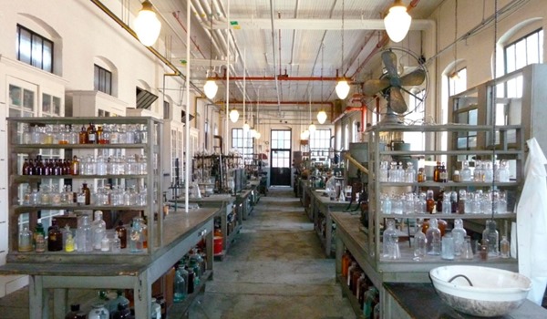 Будущая химическая лаборатория Эдисона