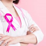 Грудное вскармливание снижает риск рака груди на 20%