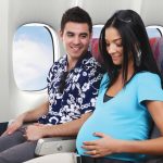 В каких случаях можно, а в каких случаях нельзя беременным летать на самолете. Стоит ли беременной лететь на самолете?