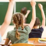 Как поменять «училок» на мужчин-педагогов: инициатива депутата по кардинальной смене учительских кадров