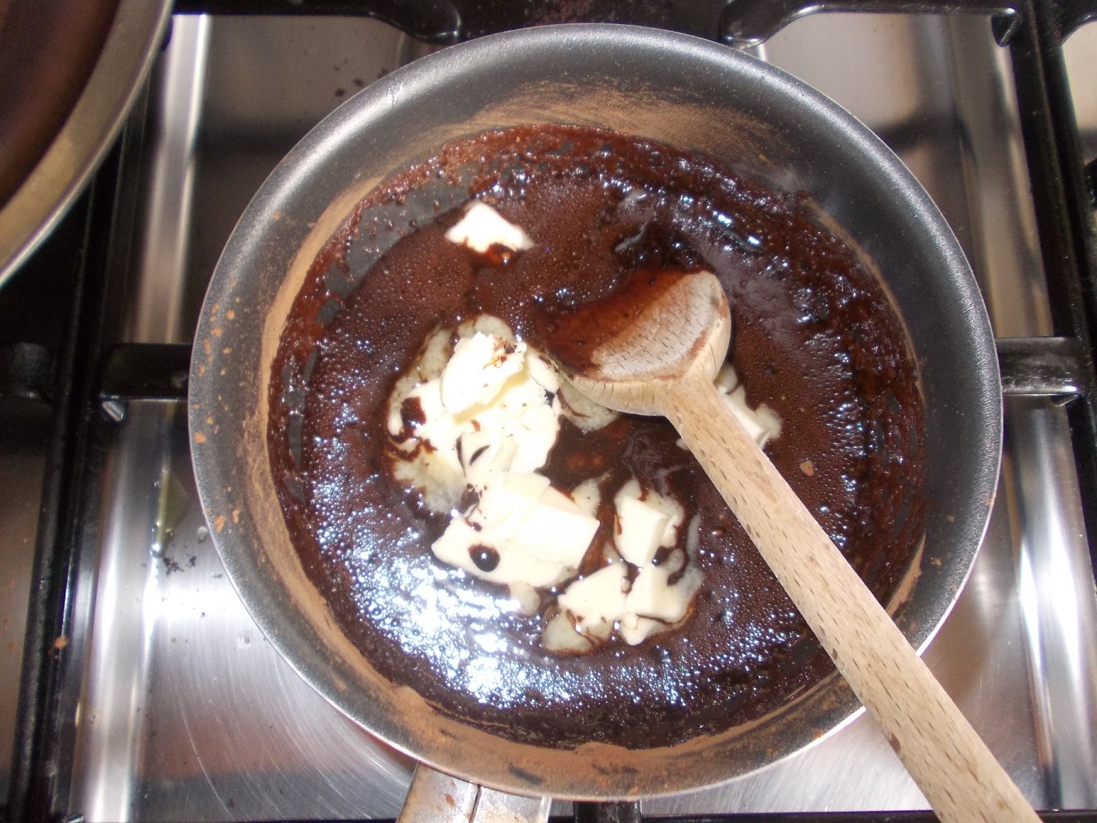 Приготовление шоколадного крема