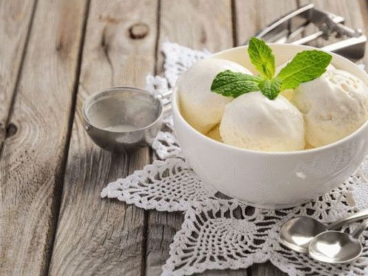 Миниатюра к статье Домашнее мороженое: 10 лучших рецептов от «Едим Дома»