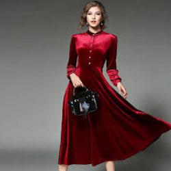 Платья из бархата — модные, красивые, роскошные наряды на фото