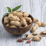 Польза арахиса для женщин: что хорошего в земляном орехе? Полезные свойства и возможный вред арахиса для женского организма
