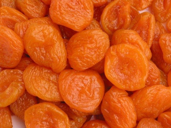 Сушеные абрикосы без косточек или курага
