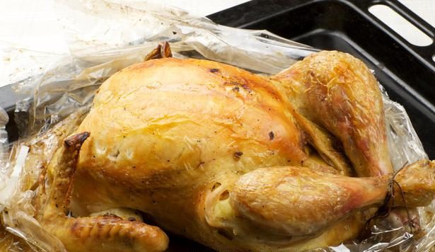 Как приготовить курицу в пакете в духовке