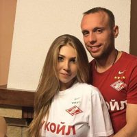 Бывшая жена Дениса Глушакова планирует отсудить особняк