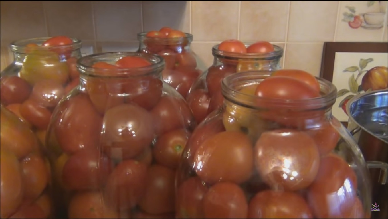 pomidori v 3h litrovih bankah
