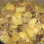 Свиные рёбра в мультиварке – ароматная закуска и полноценное блюдо. Рецепты жареных и тушёных блюд из свиных рёбер в мультиварке