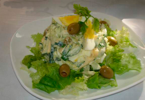 Салат из огурцов и яиц рецепт