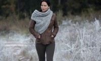 Тренд моды – шарф-хомут: как носить его должна знать каждая модница!