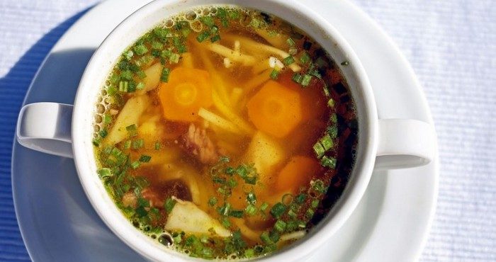 Как сварить сытный суп на говяжьем бульоне