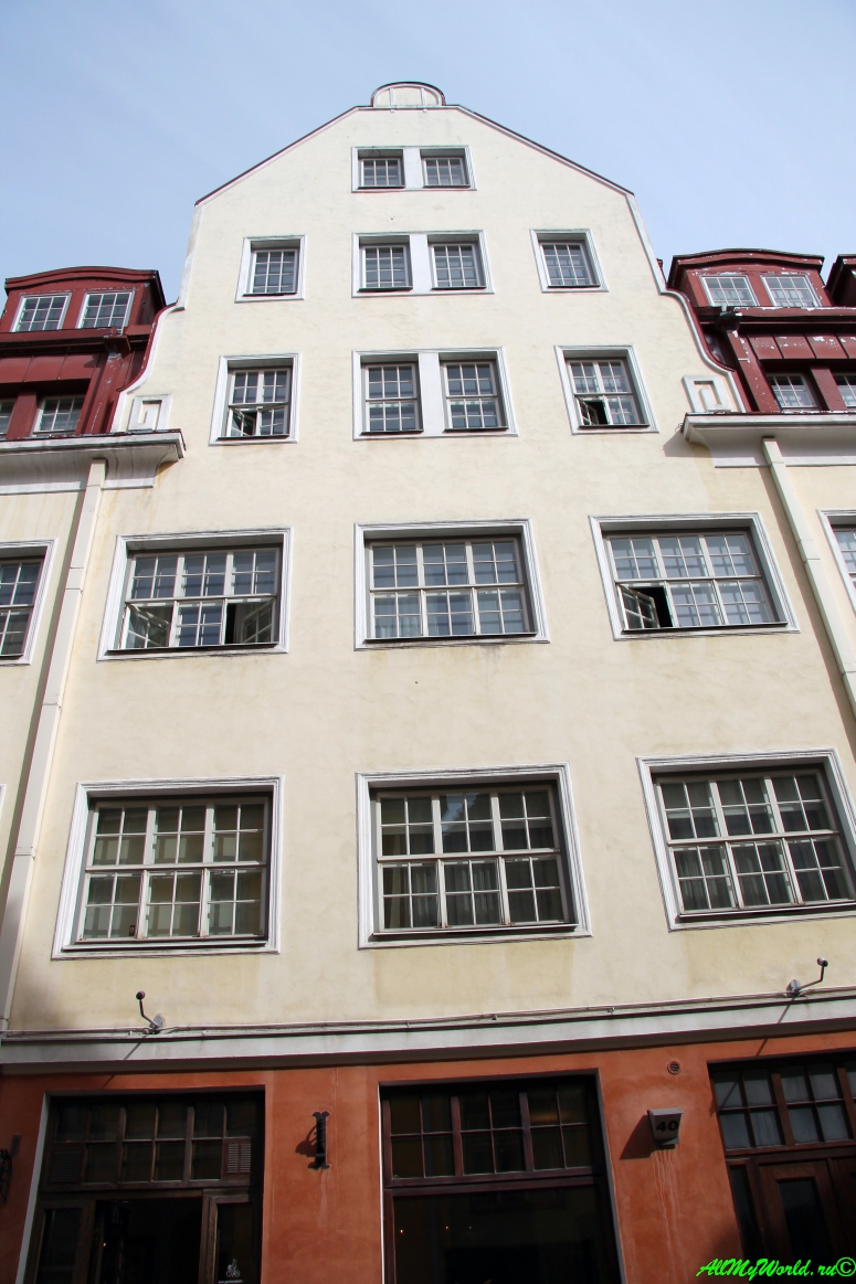 Фото Таллина: здание бывшей редакции газеты 
