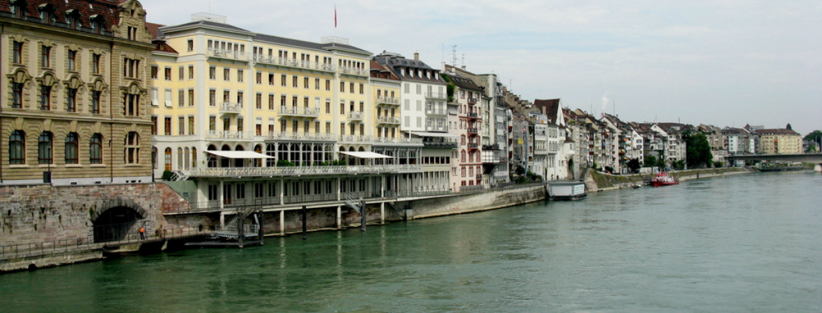 Город Базель в Швейцарии, фото