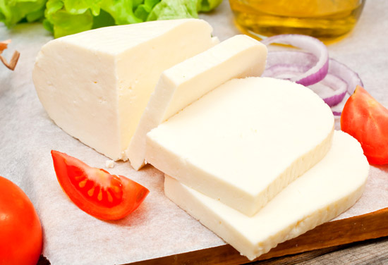 Как приготовить адыгейский сыр?