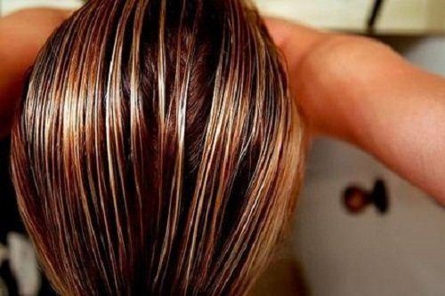 Осветлить волосы с помощью натуральных средств