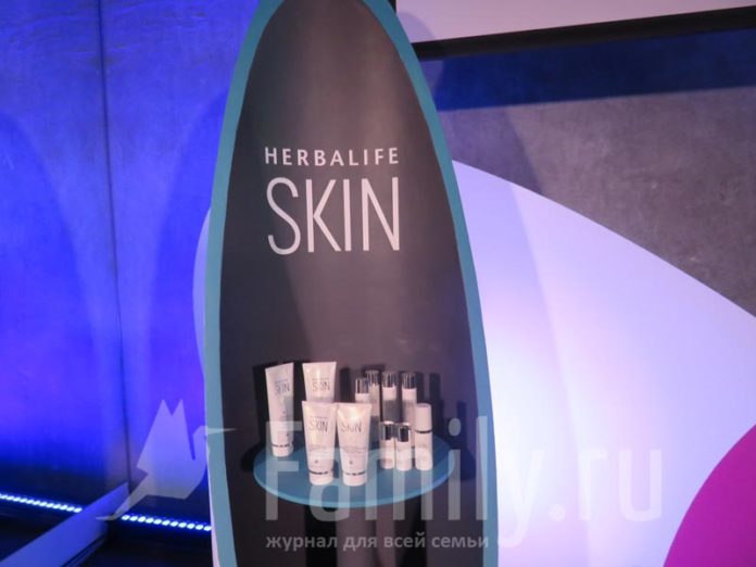Линия средств по уходу за кожей лица Herbalife Skin