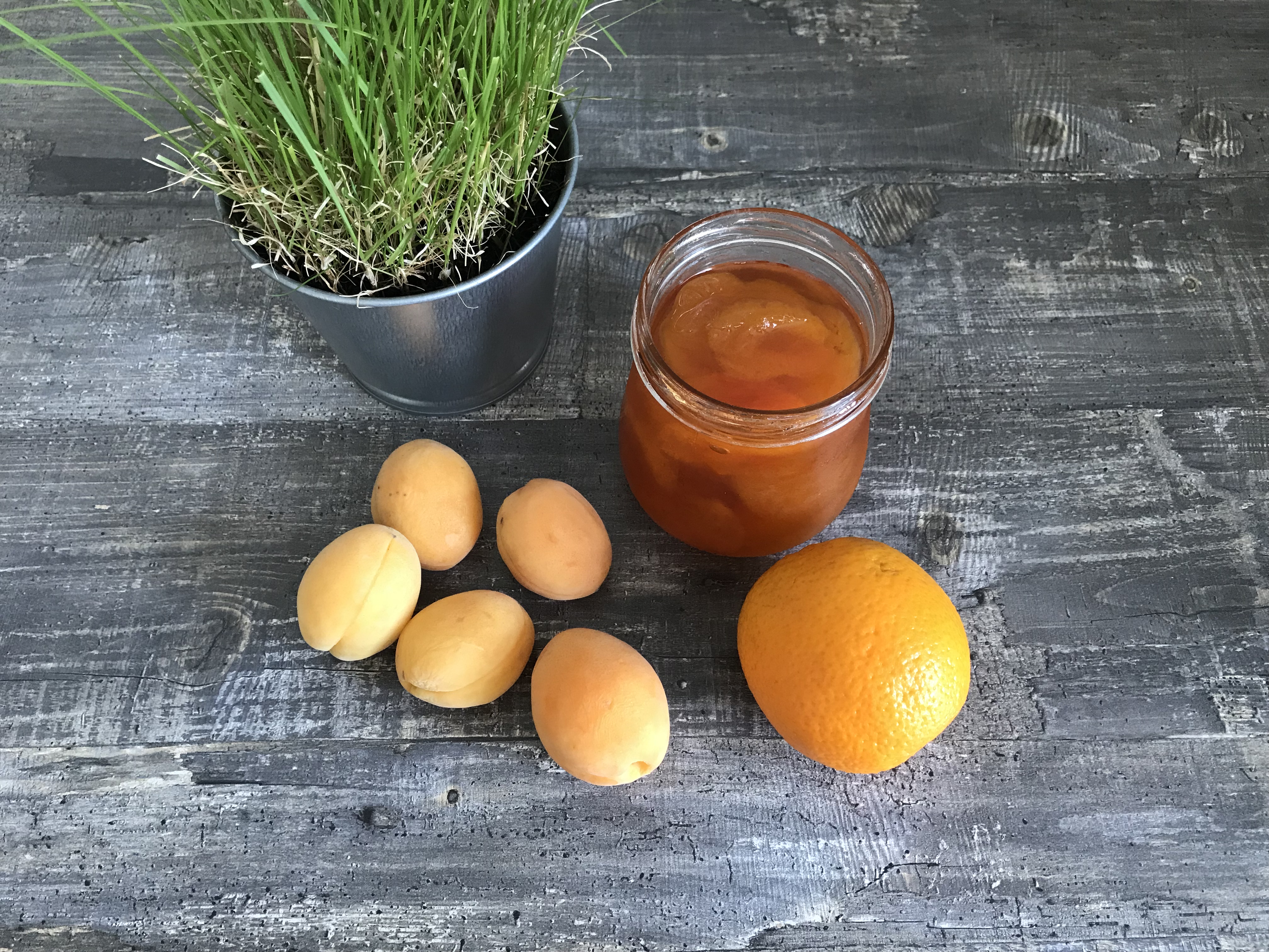 Абрикосы и абрикосовое варенье