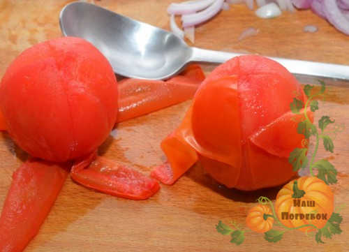 ochistka-pomidor-ot-kozhicy
