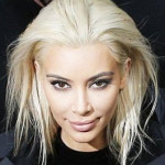 Ким Кардашян перекрасилась в блондинку