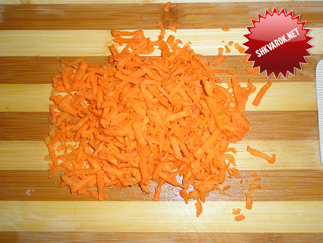Морковь, натёртая на крупной тёрке