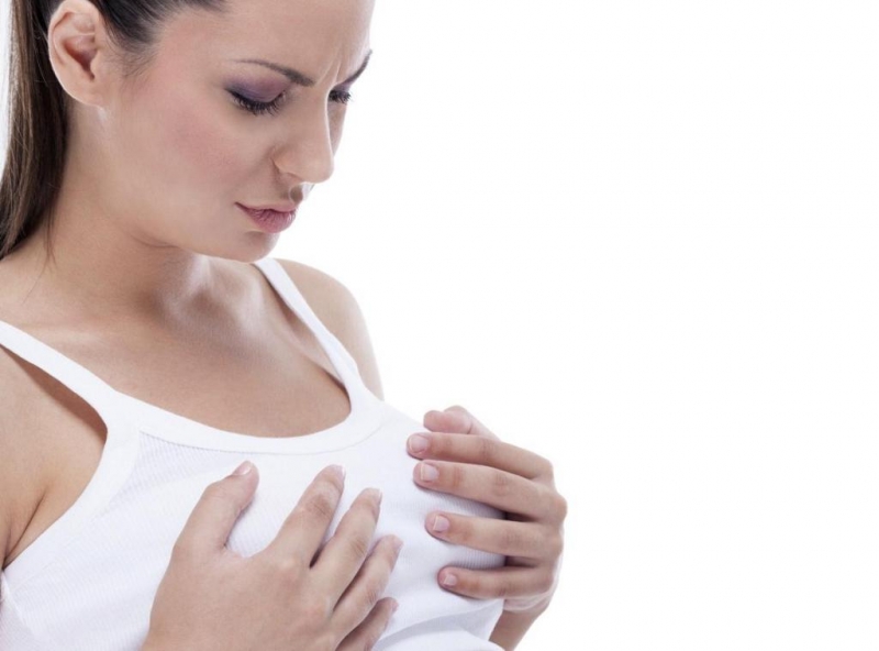 На каком сроке начинает болеть грудь? Увеличение груди во время беременности