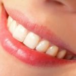 Как укрепить зубную эмаль в домашних условиях?