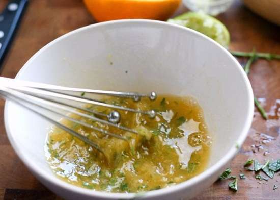 Салат с дыней: рецепты приготовления с сыром, креветками, курицей, ветчиной и арбузом