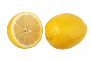 домашнее осветление волос лимоном